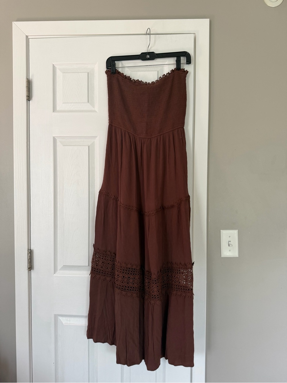 Zesica Brown Tiered Strapless Maxi Dress Flowy Beach Vacation